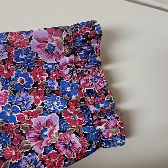 VTG | Multicolored Floral Print Blouse W/ Floppy Bow Tie - Picture 9 of 14